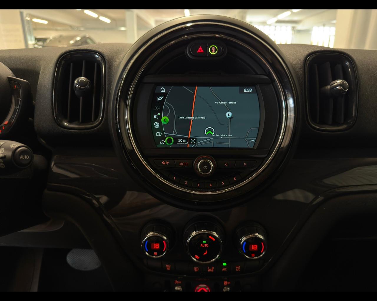 MINI Mini Countrym.(F60) - Mini 2.0 Cooper D Business Countryman Automatica