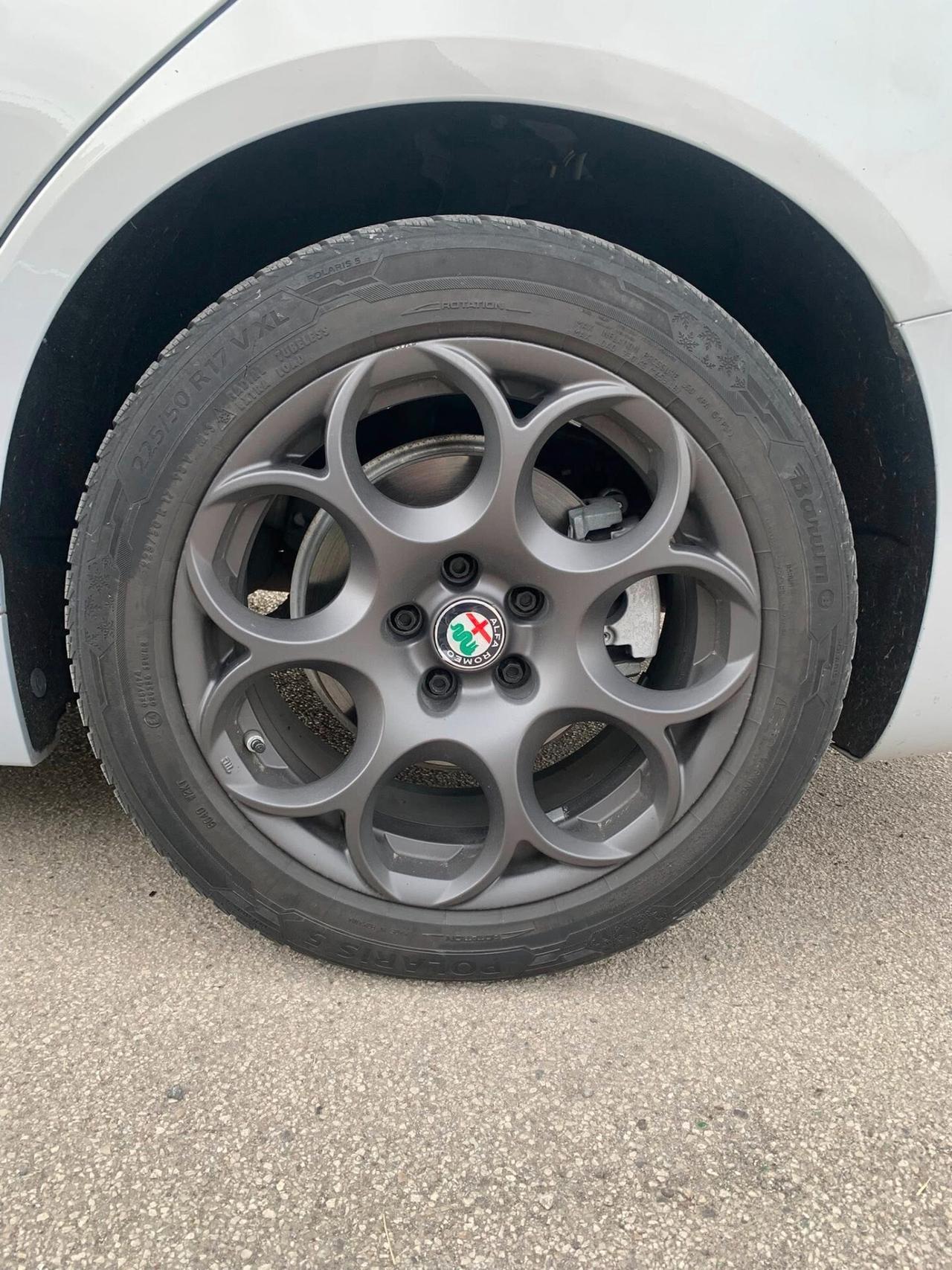 Alfa Romeo Giulia 2.2cc160 CV AT8 uniprò 12/2020