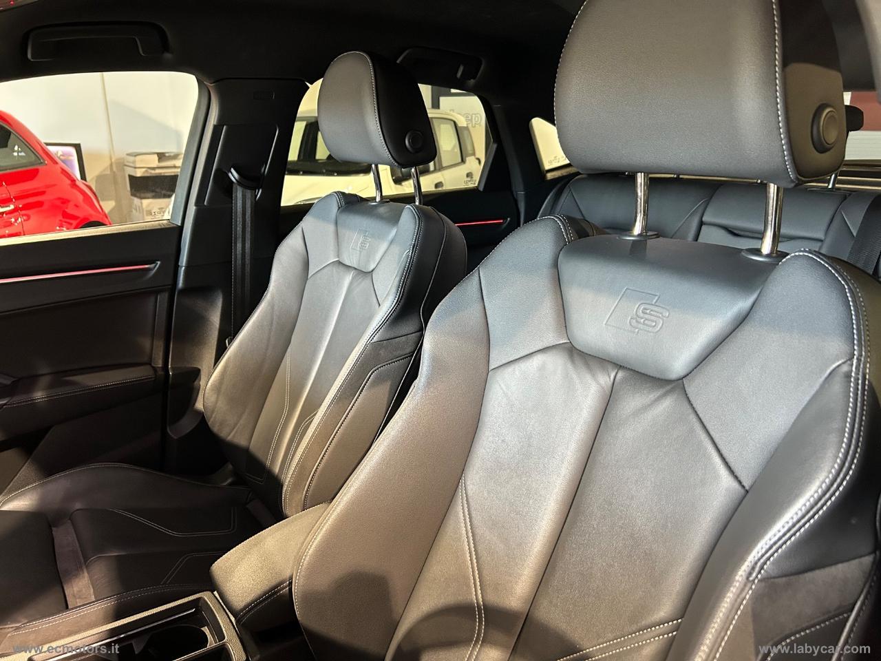 AUDI Q3 35 TDI quattro S tronic S line edit.