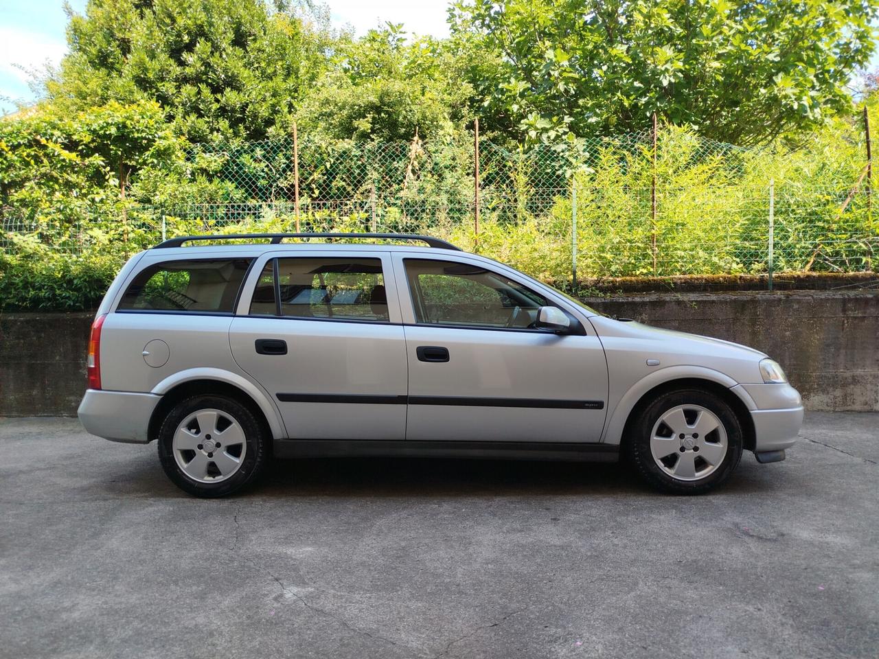 Opel Astra SW 1.6 BENZINA 100cv / Uniproprietario