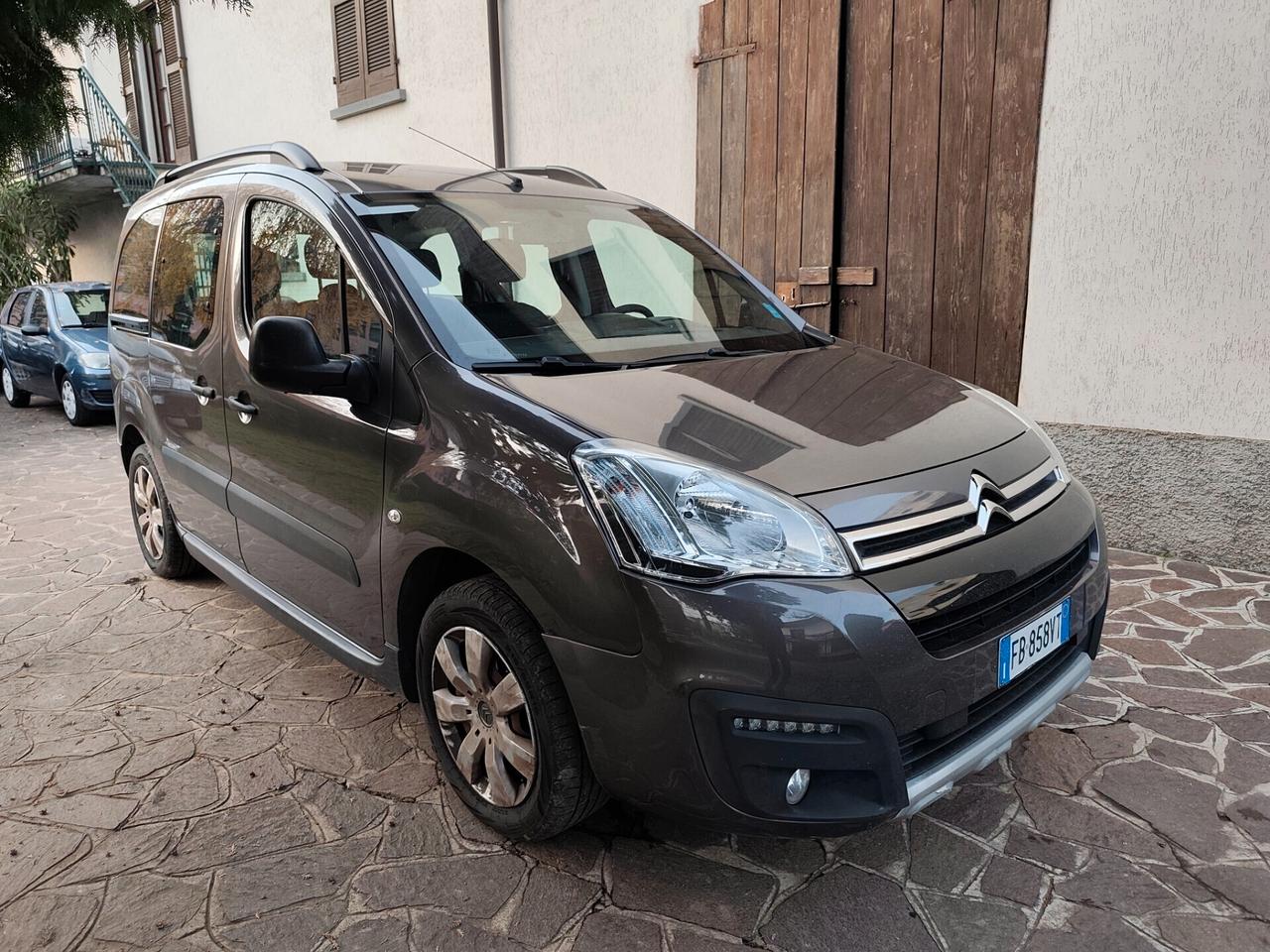 Citroen Berlingo Multispace BlueHDi 120 S&S XTR