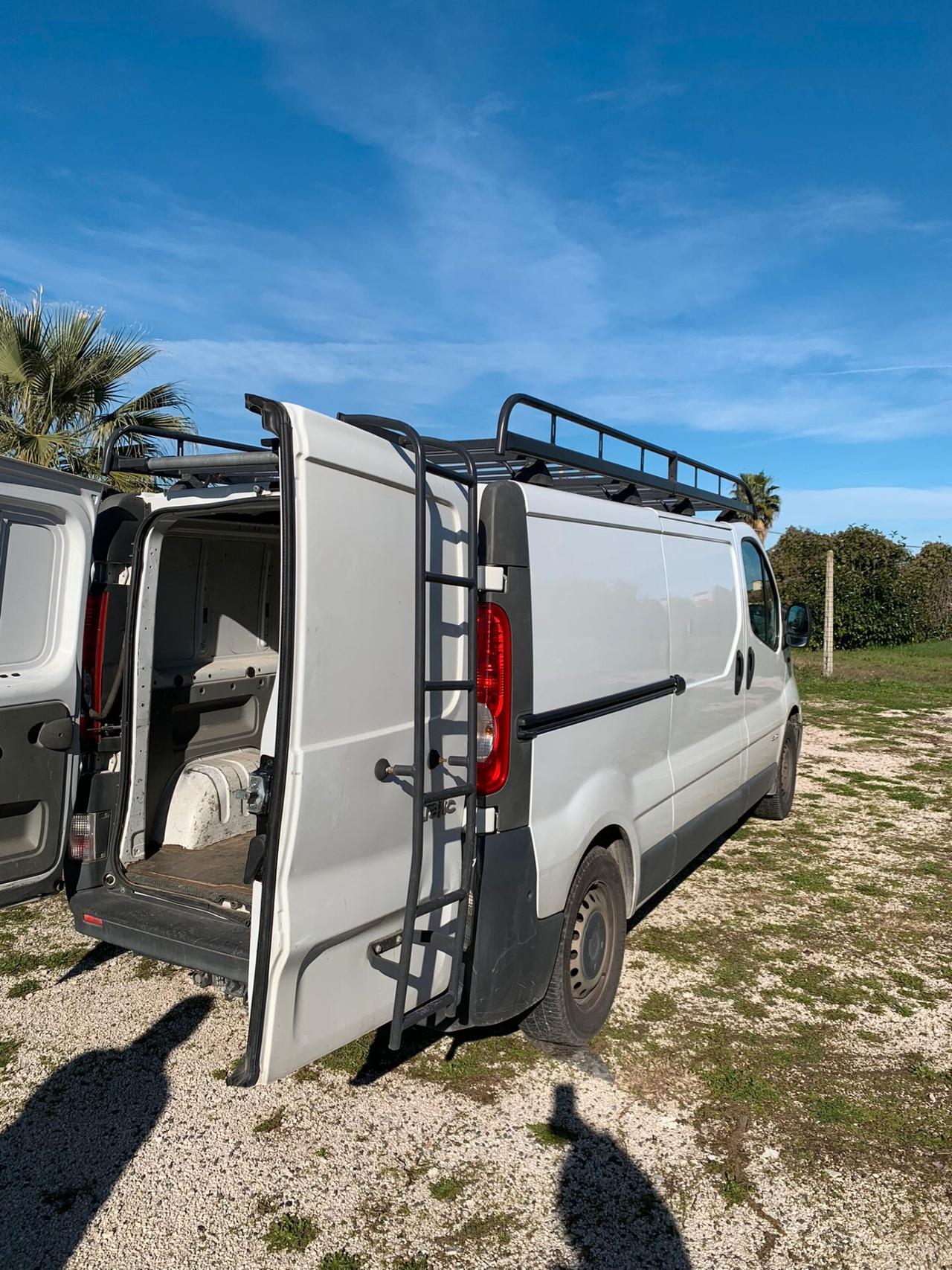 Renault Trafic 2.5diesel