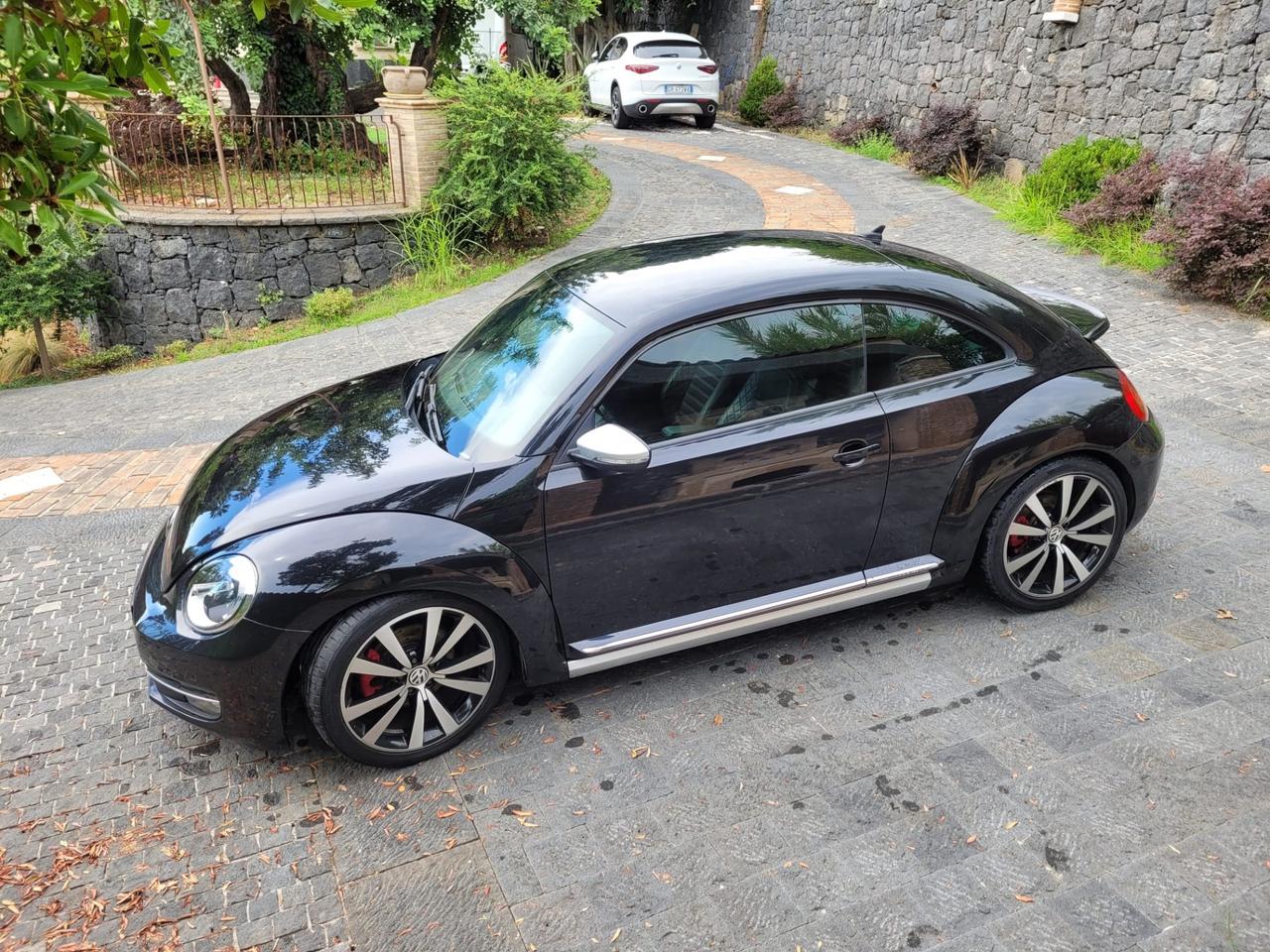 Volkswagen Maggiolino 2.0 TSI DSG Sport