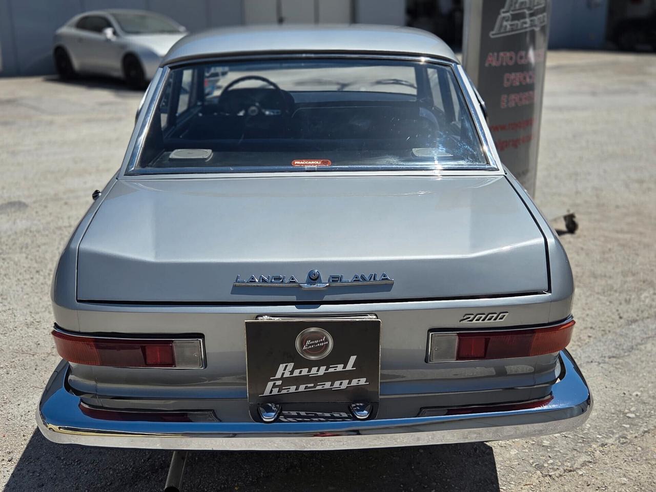 Lancia Flavia COUPÈ 2.000 PINIFARINA CARBURATORI