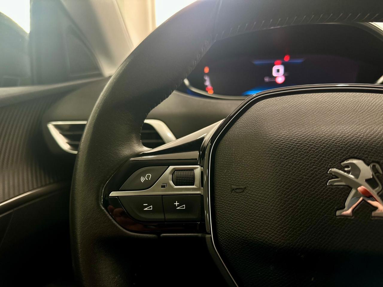 Peugeot 3008 BlueHDi 130 S&S Active