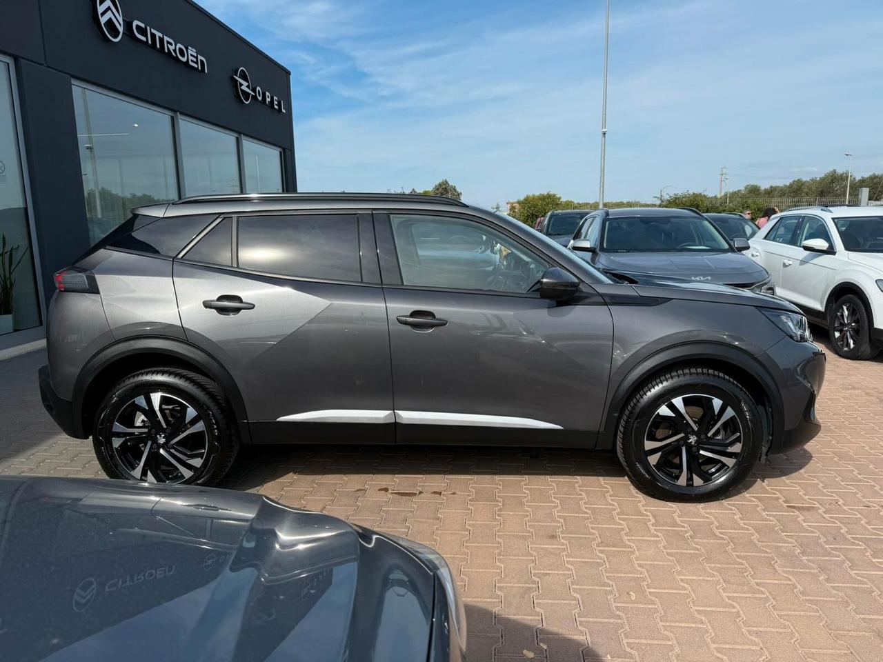 Peugeot 2008 BlueHDi 130 S&S EAT8 Allure