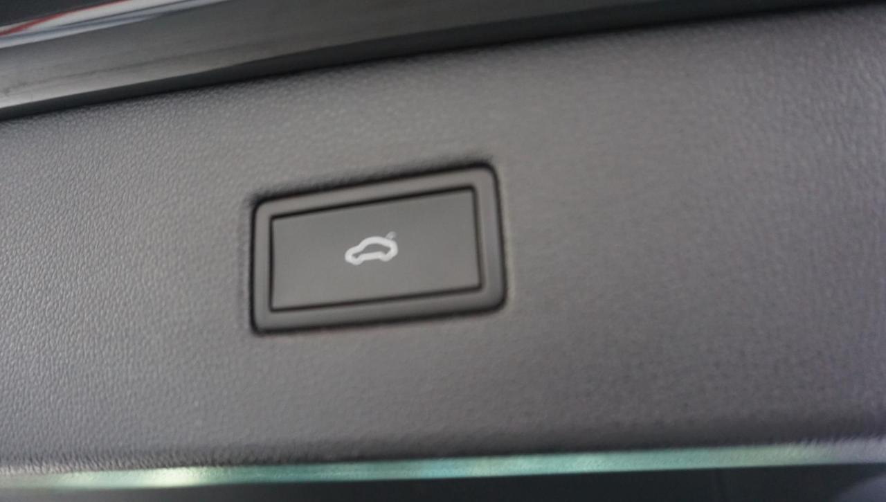 Volkswagen Tiguan 2.0 TDI 150 CV SCR DSG Elegance