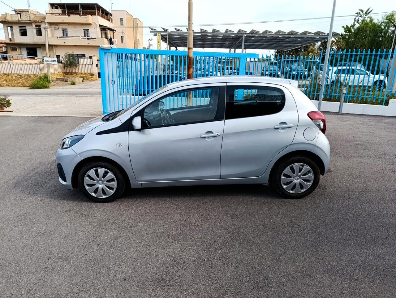 Peugeot 108 1.0 cc 68 CV 5 porte 2016