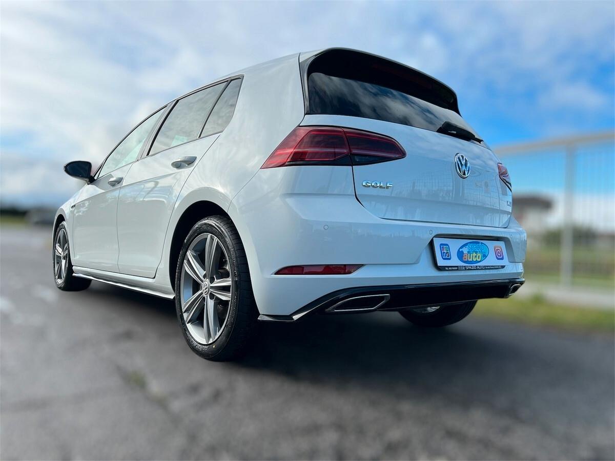Volkswagen Golf 5p 1.6 tdi R-Line 115cv cerchi e gomme invernali