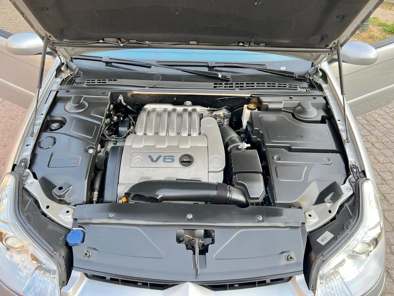 Citroen C5 3.0 V6 24V aut. Executive