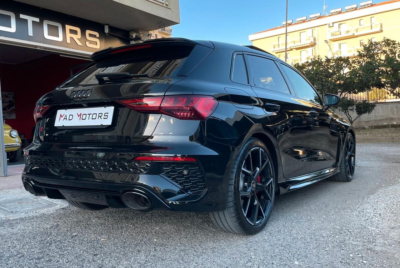 Audi A3 RS 3 SPB TFSI quattro S tronic 400CV
