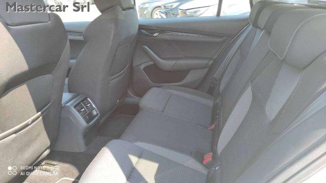 SKODA Octavia Octavia Wagon 1.0 e-tec Executive dsg -. GF253RS