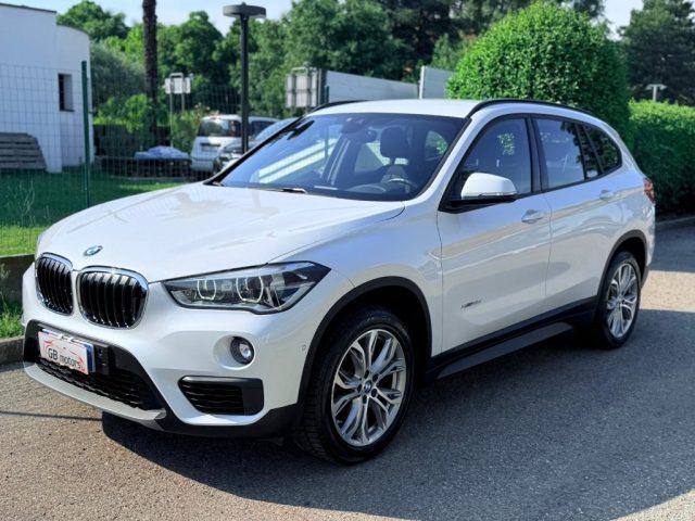 BMW X1 xDrive18d Business AUT - NAVI - LED - PDC - 18