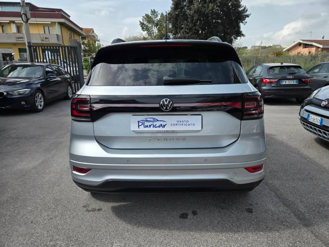 Volkswagen T-Cross 1.0 tsi Advanced 110cv
