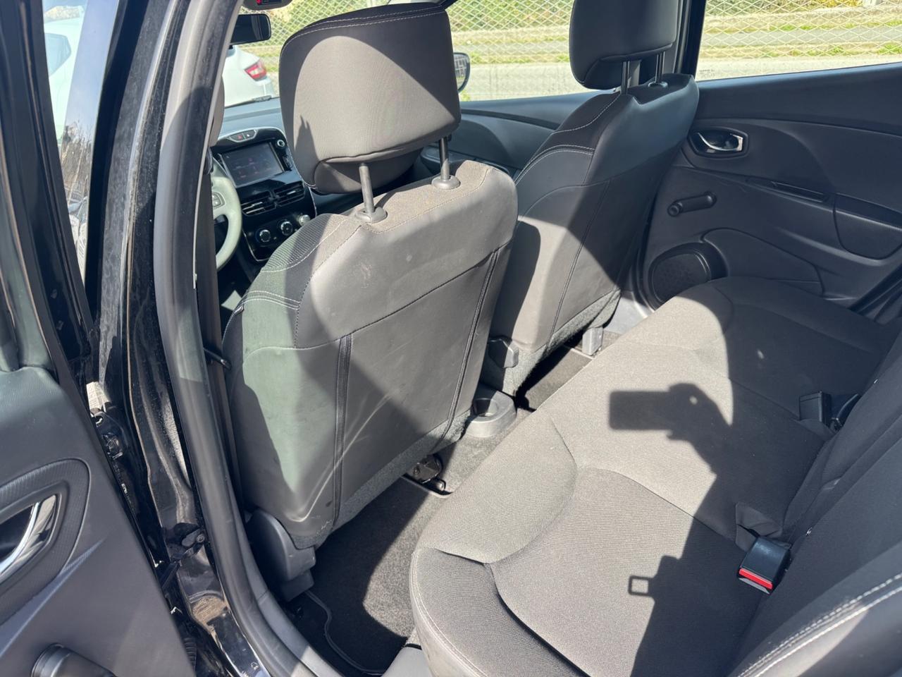 Renault Clio 1.2 75CV 5 porte Live NEOPATENTATI