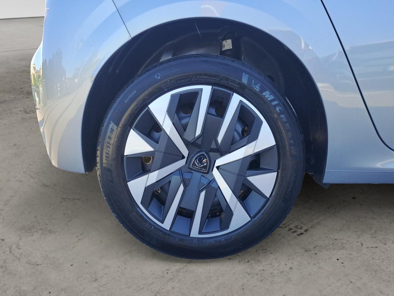 PEUGEOT 208 5P - Style Turbo Benzina 100cv