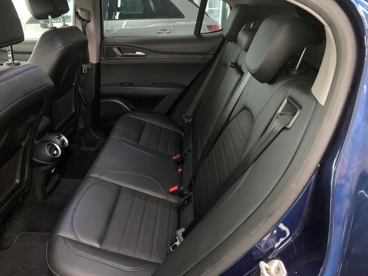 Alfa Romeo Stelvio 2.2 Turbodiesel 210 CV AT8 Q4 Executive