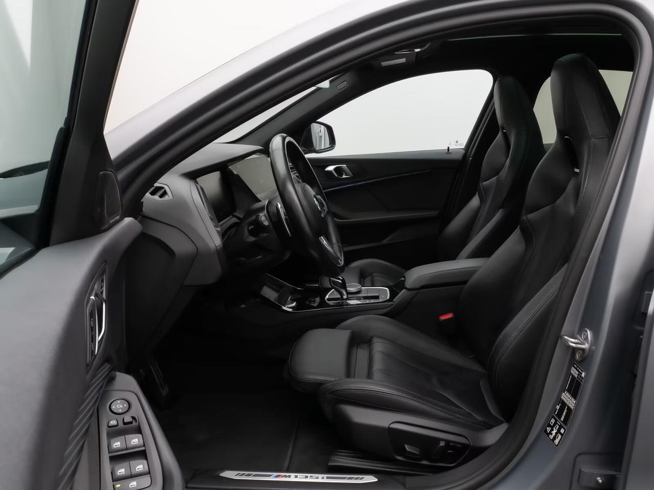 Bmw M135 M 135i xDrive SEDILI A GUSCIO PELLE TETTO PANORAMICO