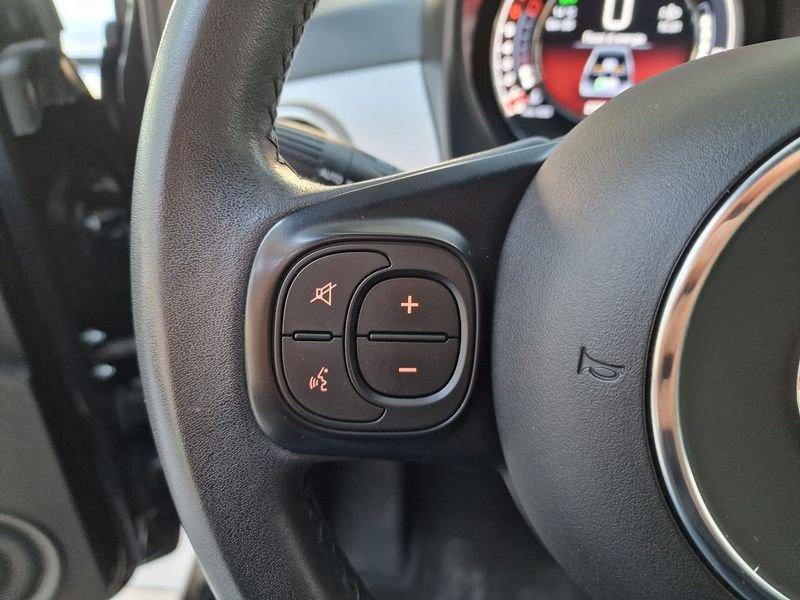 FIAT 500C 500 Cabrio 1.0 Hybrid Hey Google