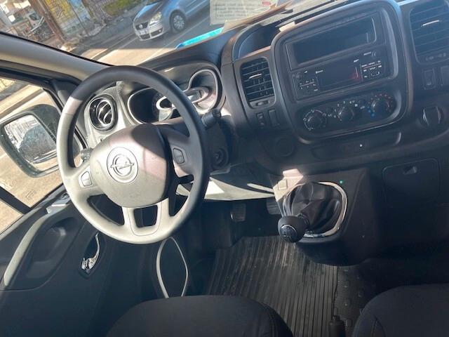 OPEL VIVARO 1,6 DIESEL 11/2018