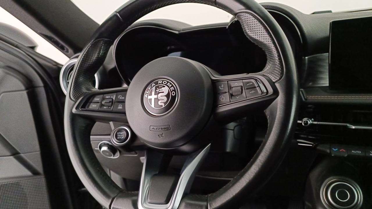 ALFA ROMEO Tonale 1.5 hybrid Ti 160cv tct7