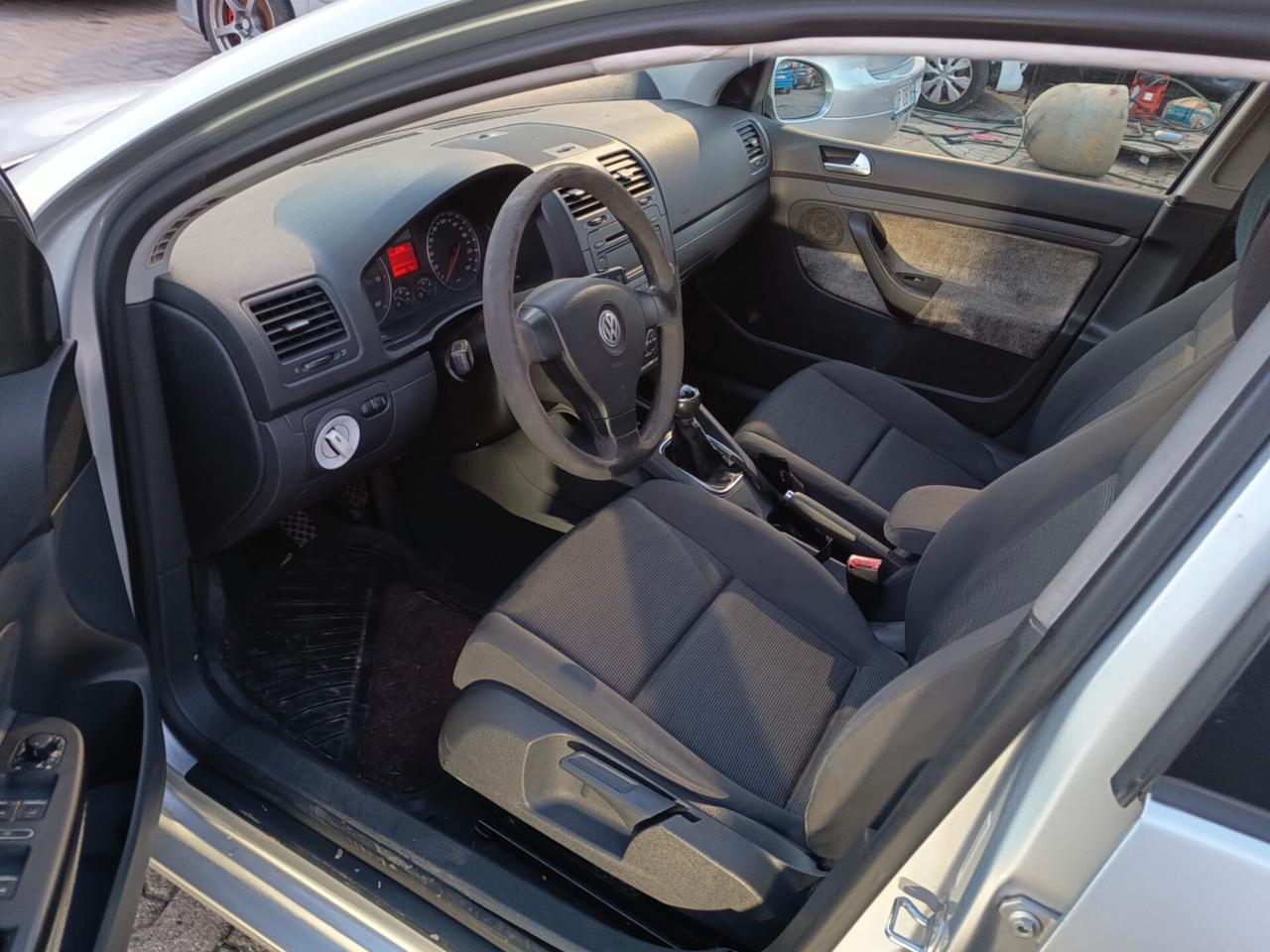 Volkswagen Golf 1.9 TDI 5p. Comfortline