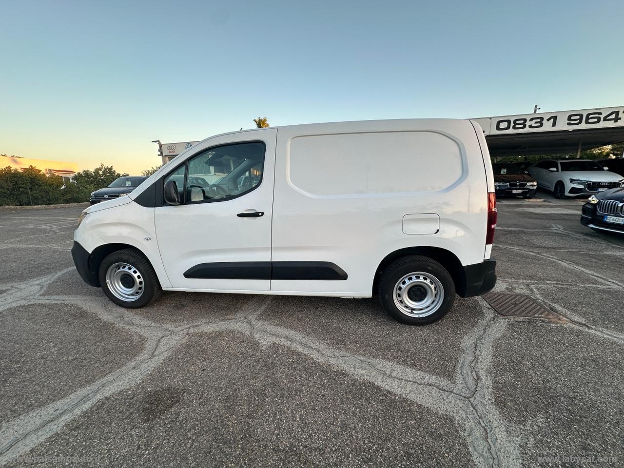 Berlingo BlueHDi 100 Van M Club