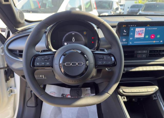 FIAT 600 1.2 hybrid Sport 145cv auto