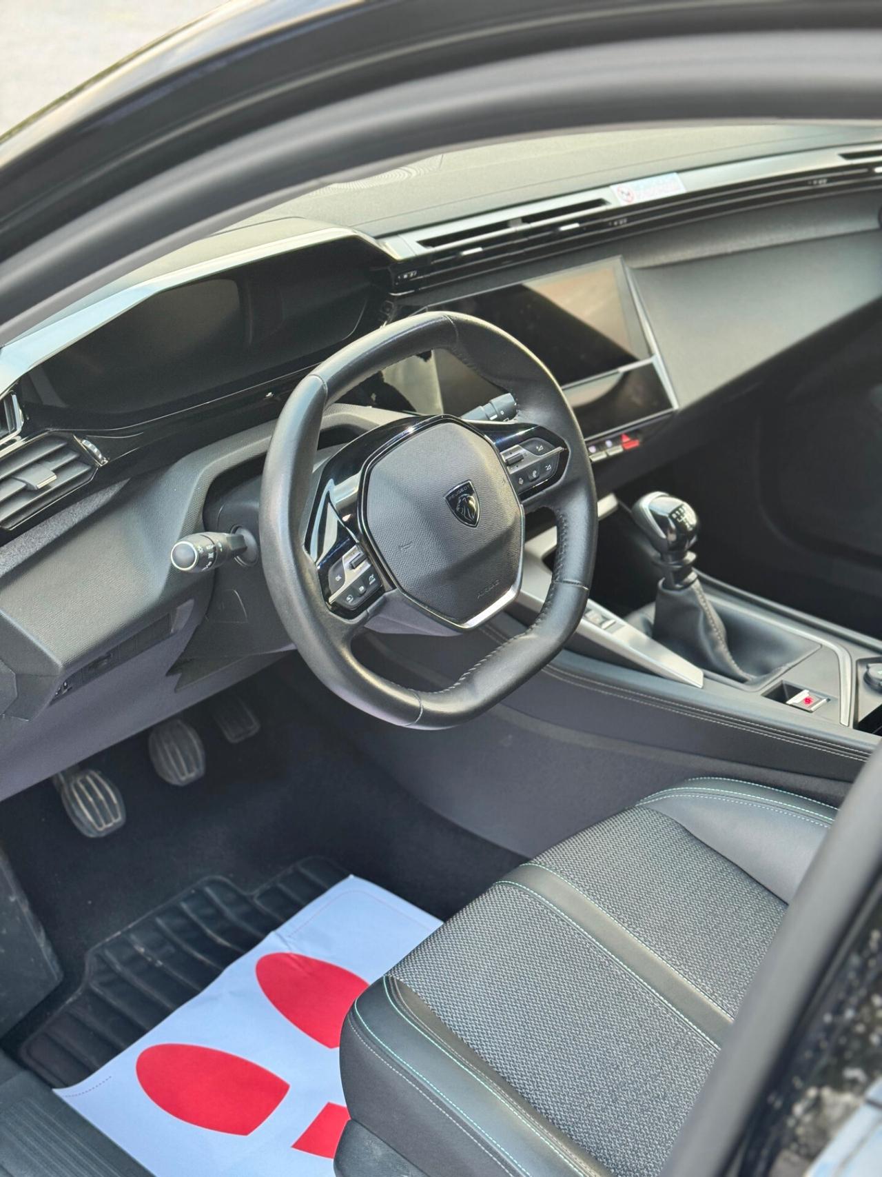 Peugeot 308 1.2 P.Tech Allure 130CV -TUA SENZA VINCOLI-