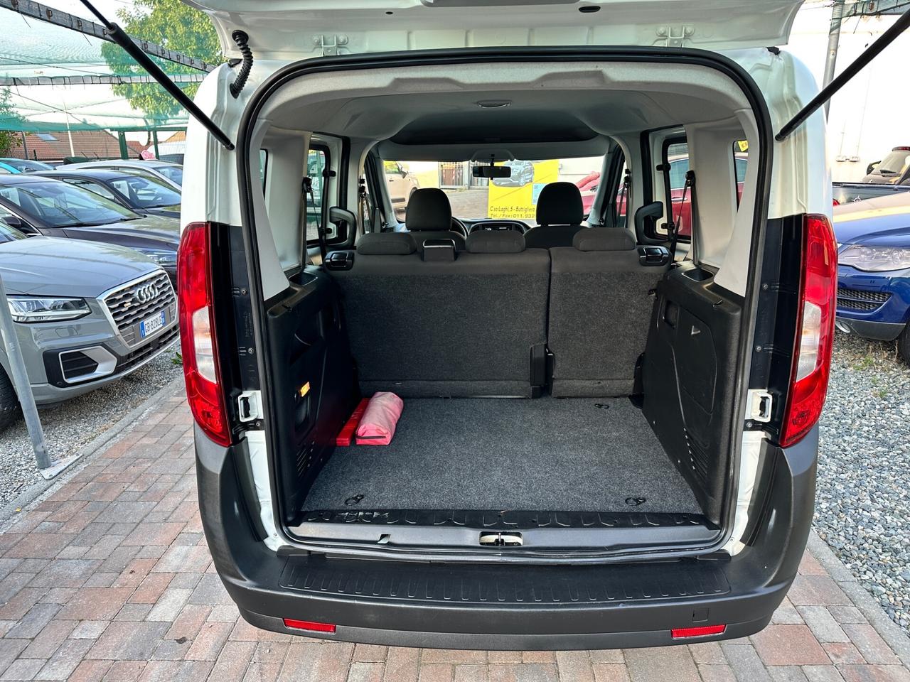 Fiat Doblo Doblò 1.4 16V Lounge