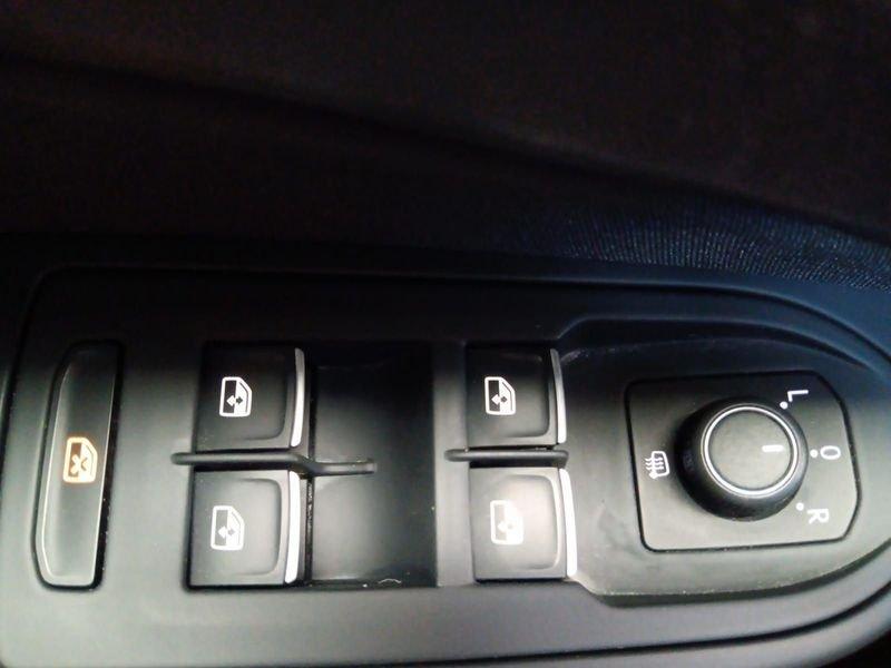 Volkswagen Golf Golf 2.0 TDI 115 CV SCR Life