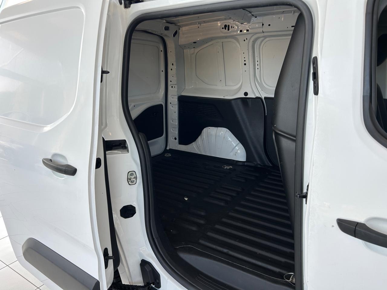 Citroen Berlingo BlueHDi 100 S&S Van M Club (1000Kg)