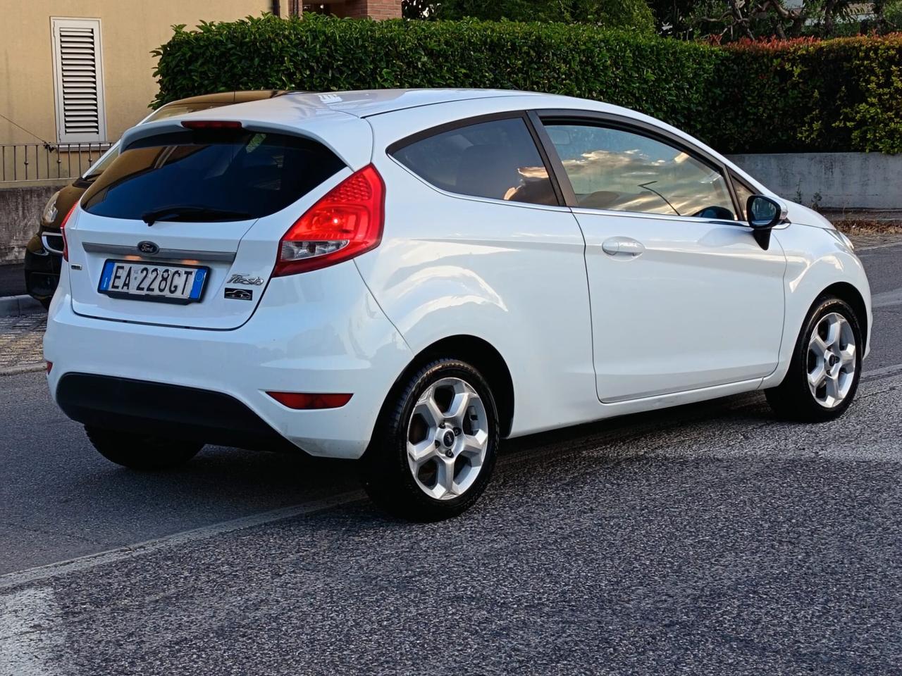 Ford Fiesta 2010 1.4 TDCi 68CV 3 porte Titanium OCCASIONE