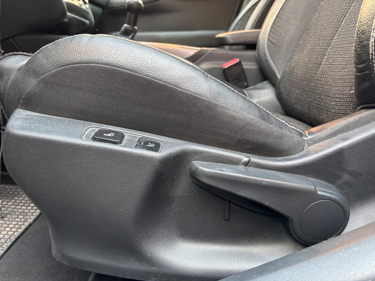 Citroen C4 GPL - NEOPATENTATI AREA B MILANO