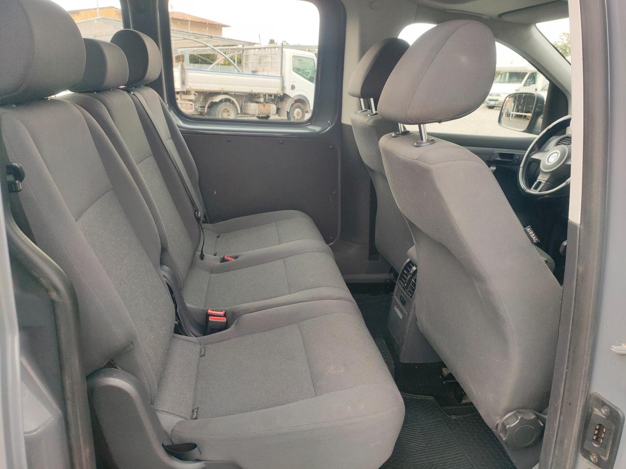 Volkswagen Caddy 1.6 TDI 75 CV 5posti. Trendline autocarro cinghia sostituita