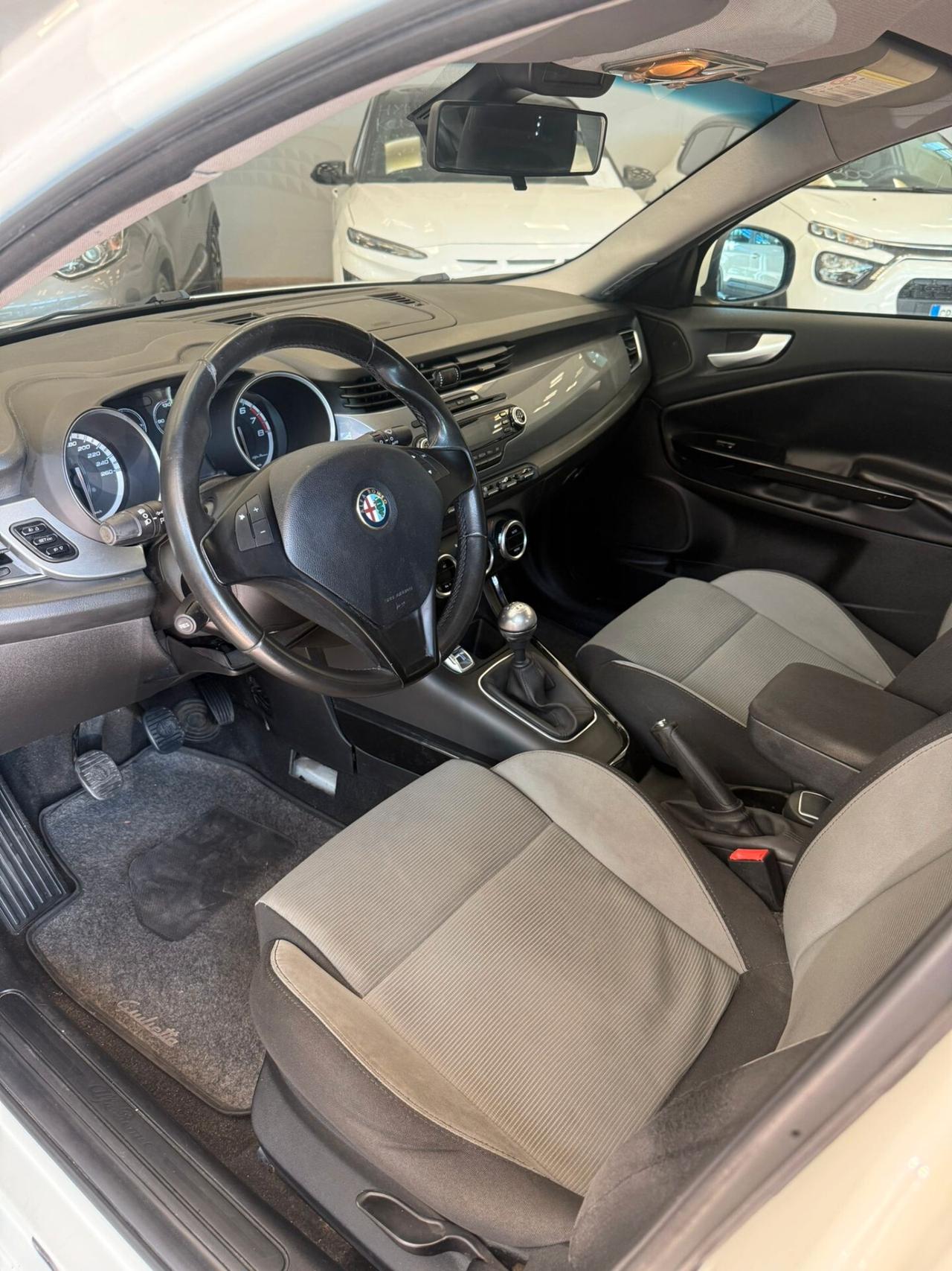 Alfa Romeo Giulietta 1.4 Turbo 120 CV Distinctive