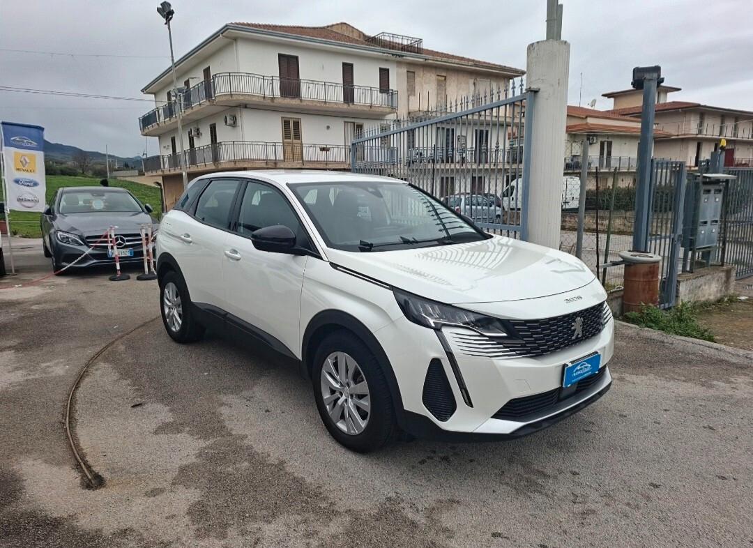 Peugeot 3008 BlueHDi 1.5 130cv anno 12-2021