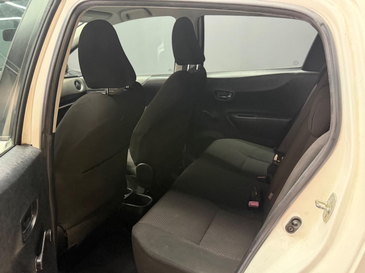 Toyota Yaris 1.0 5 porte Lounge