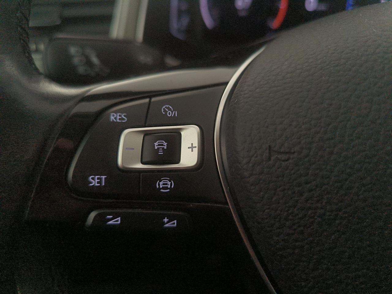 Volkswagen T-Roc 1.0 tsi style 110cv