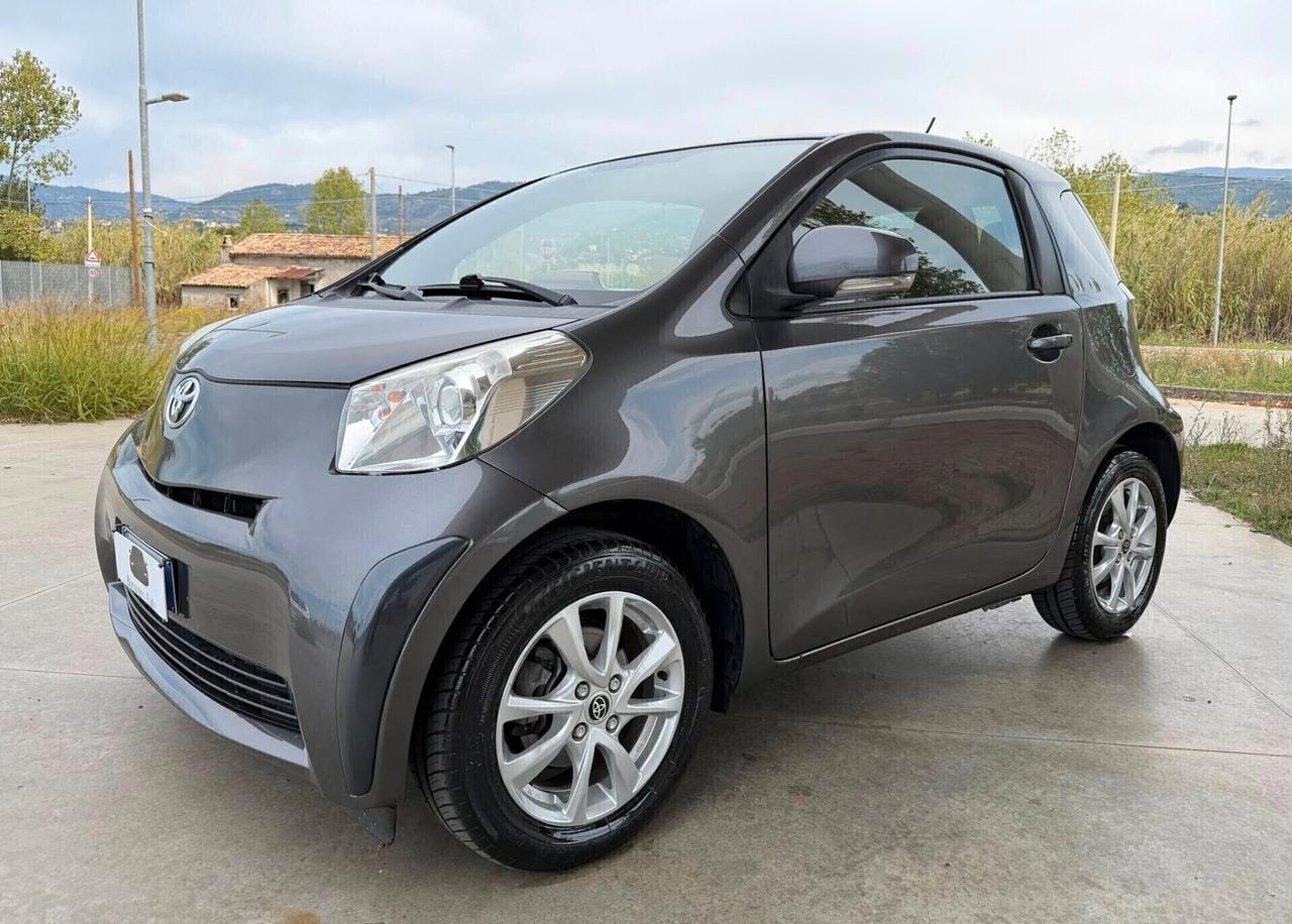 Toyota iQ 1.0 Lounge