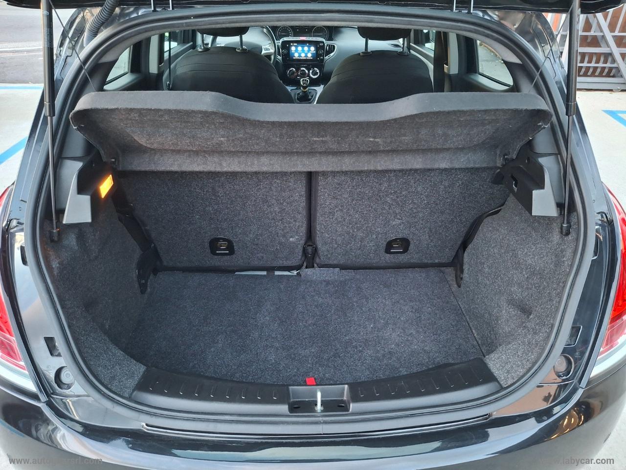 LANCIA Ypsilon 1.0 FireFly 5p.S&S Hybryd Gold