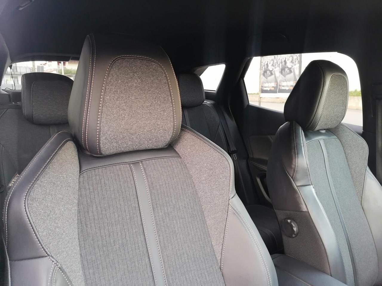 Peugeot 3008 BlueHDi 130cv GT LINE 12/2018