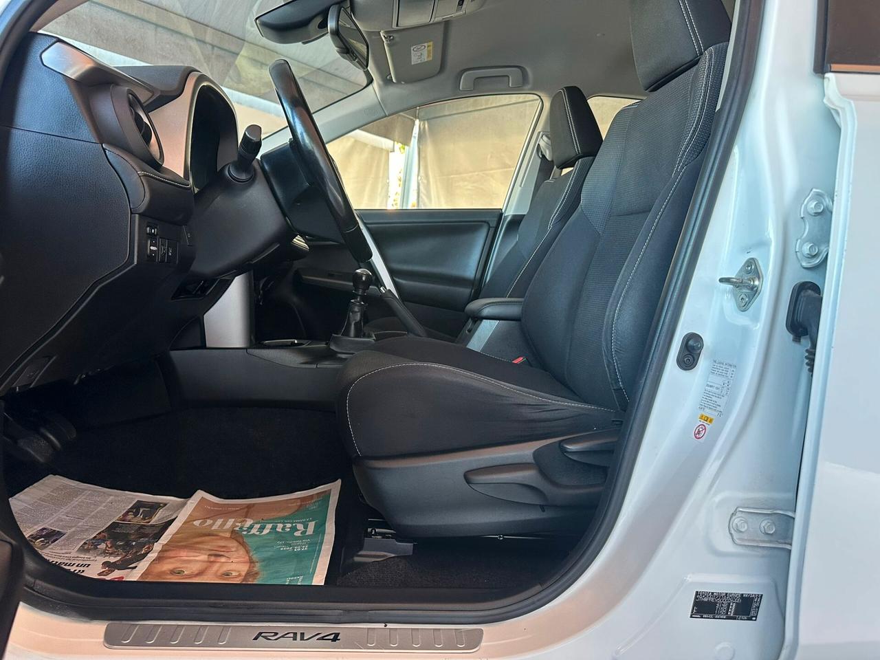 Toyota RAV 4 RAV4 2.0 D-4D 2WD Business