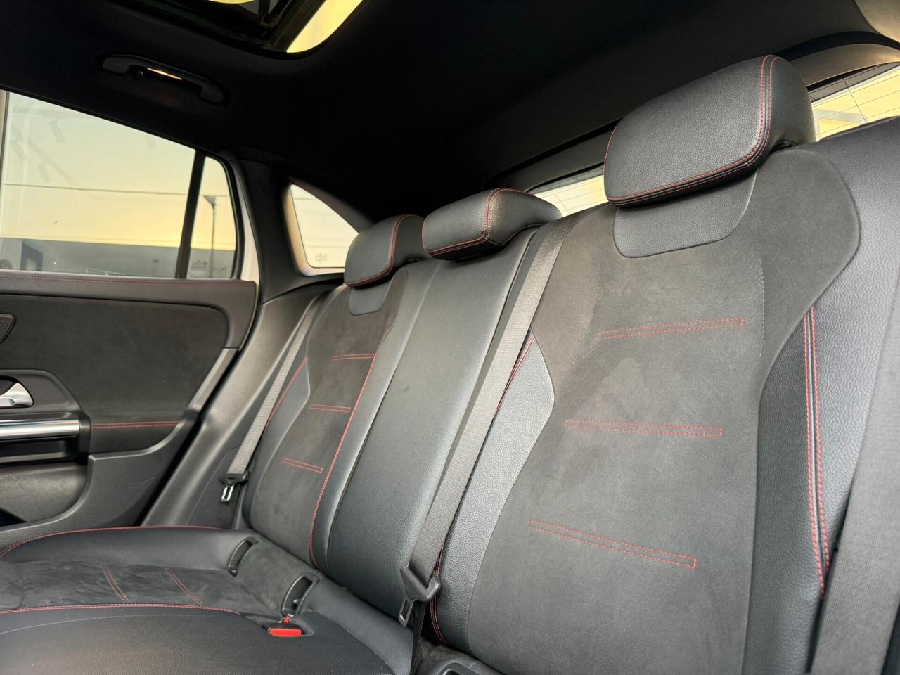Mercedes-benz GLA 200 d 2.0 150 CV PREMIUM PLUS SEDILI ELETTRICI IVA ESPOSTA