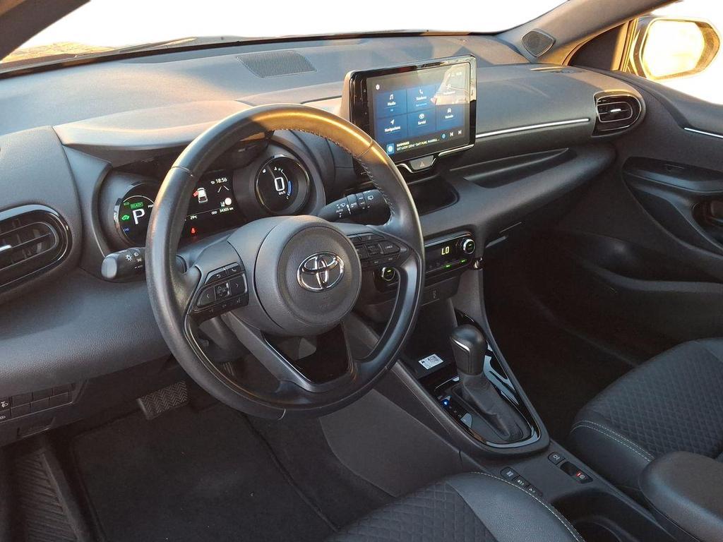 Toyota Yaris 1.5 hybrid Active