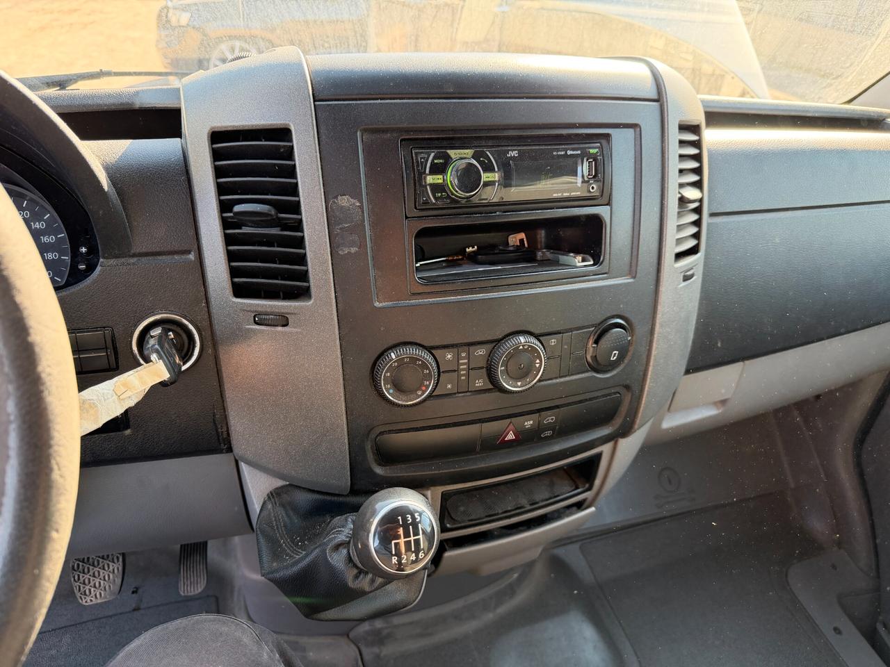 VOLKSWAGEN CRAFTER 2012 2.0 DIESEL 136 CV *LEGGI
