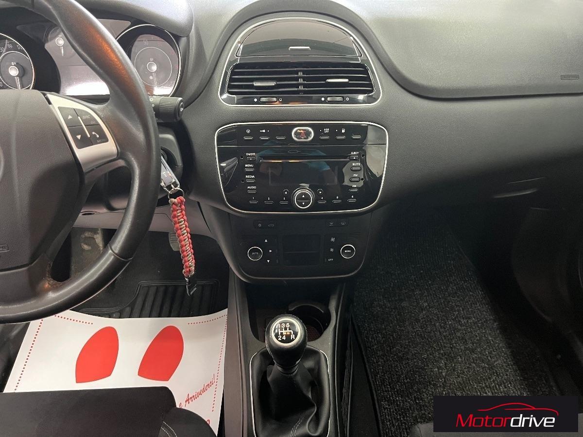 FIAT - Punto - 1.4 8V 5p. Natural Power Street