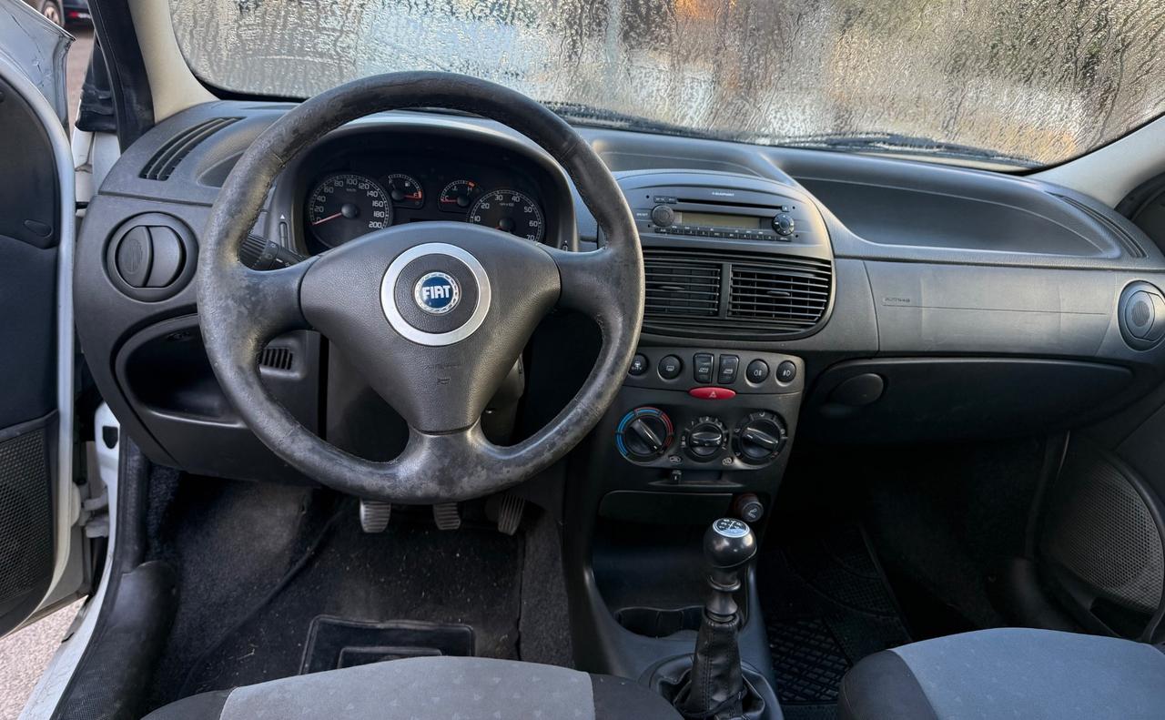 Fiat Punto 1.2 5 porte Benz