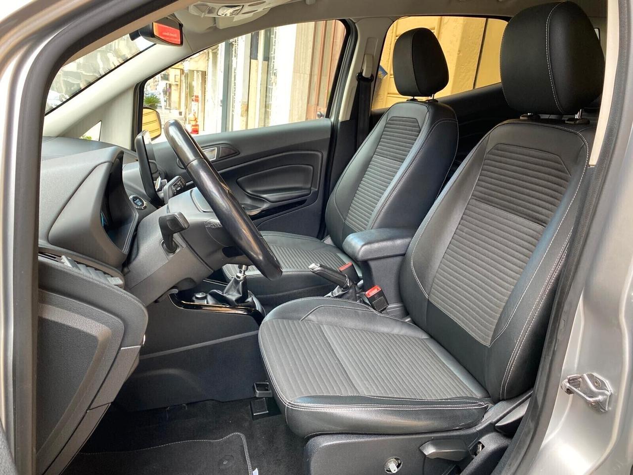 Ford EcoSport 1.5 TDCi 100 CV Titanium 12/2018