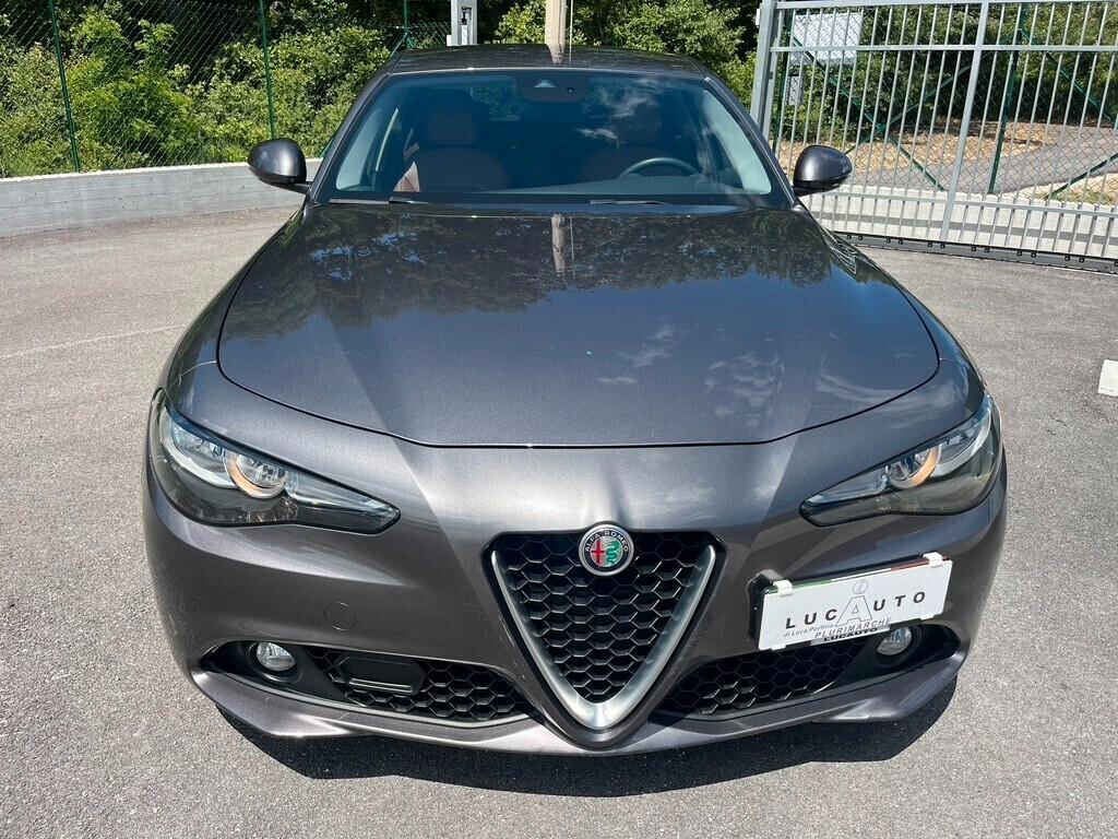 Alfa Romeo Giulia 2.2 Turbodiesel 136 CV AT8 Super